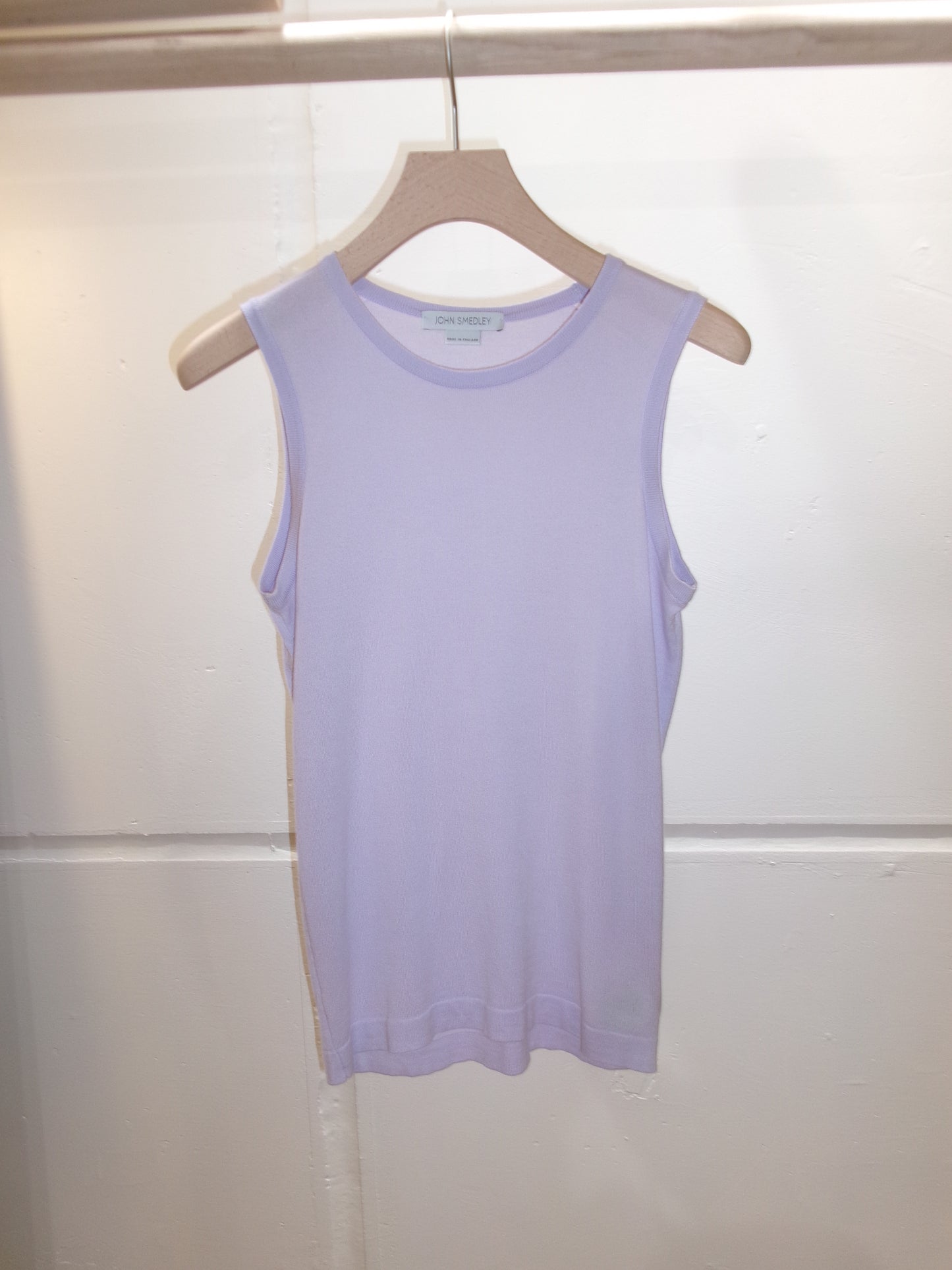 JOHN SMEDLEY Sleeveless knit