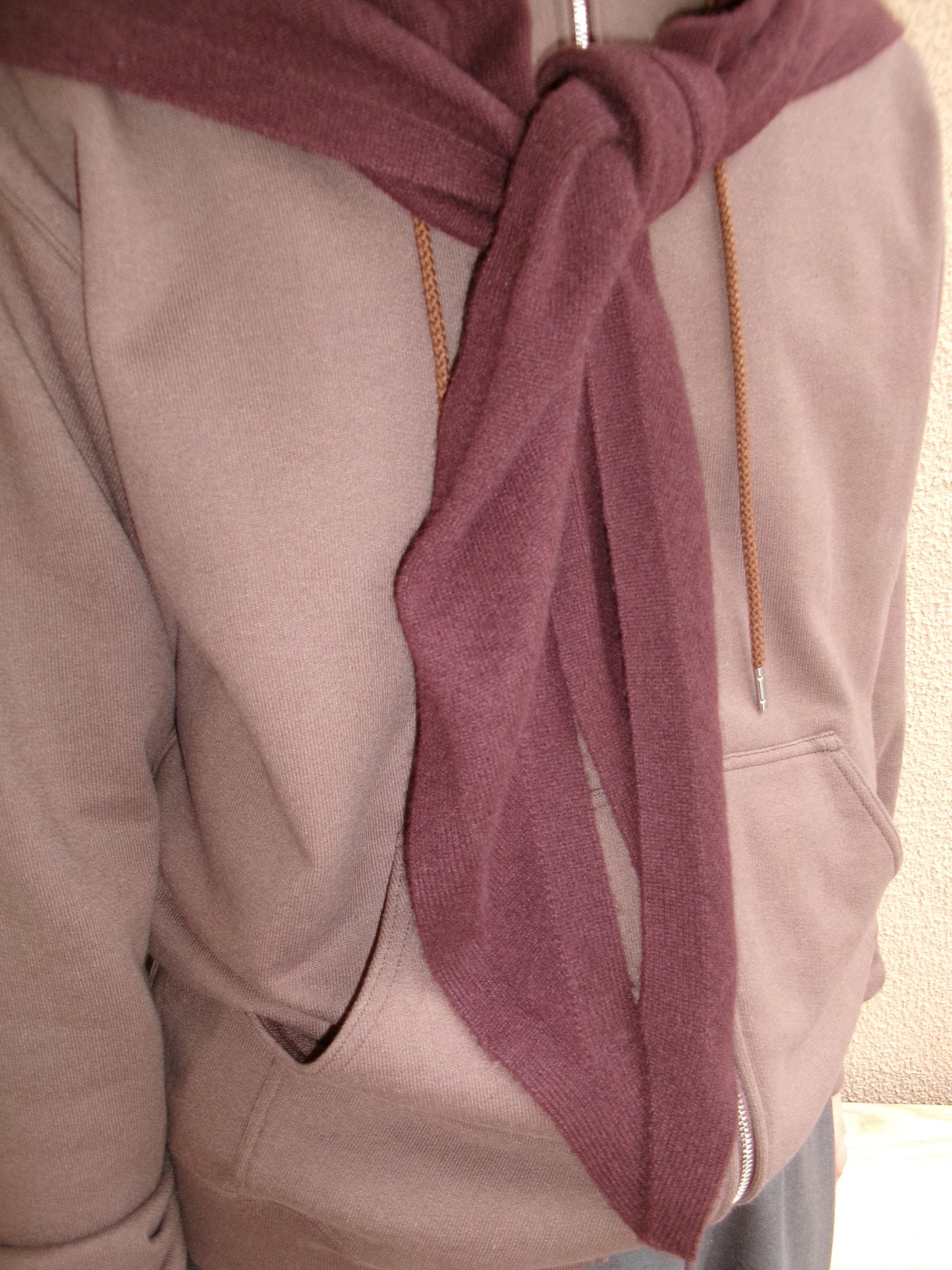 FUJI WHITE CASHMERE SCARF-BROWN-