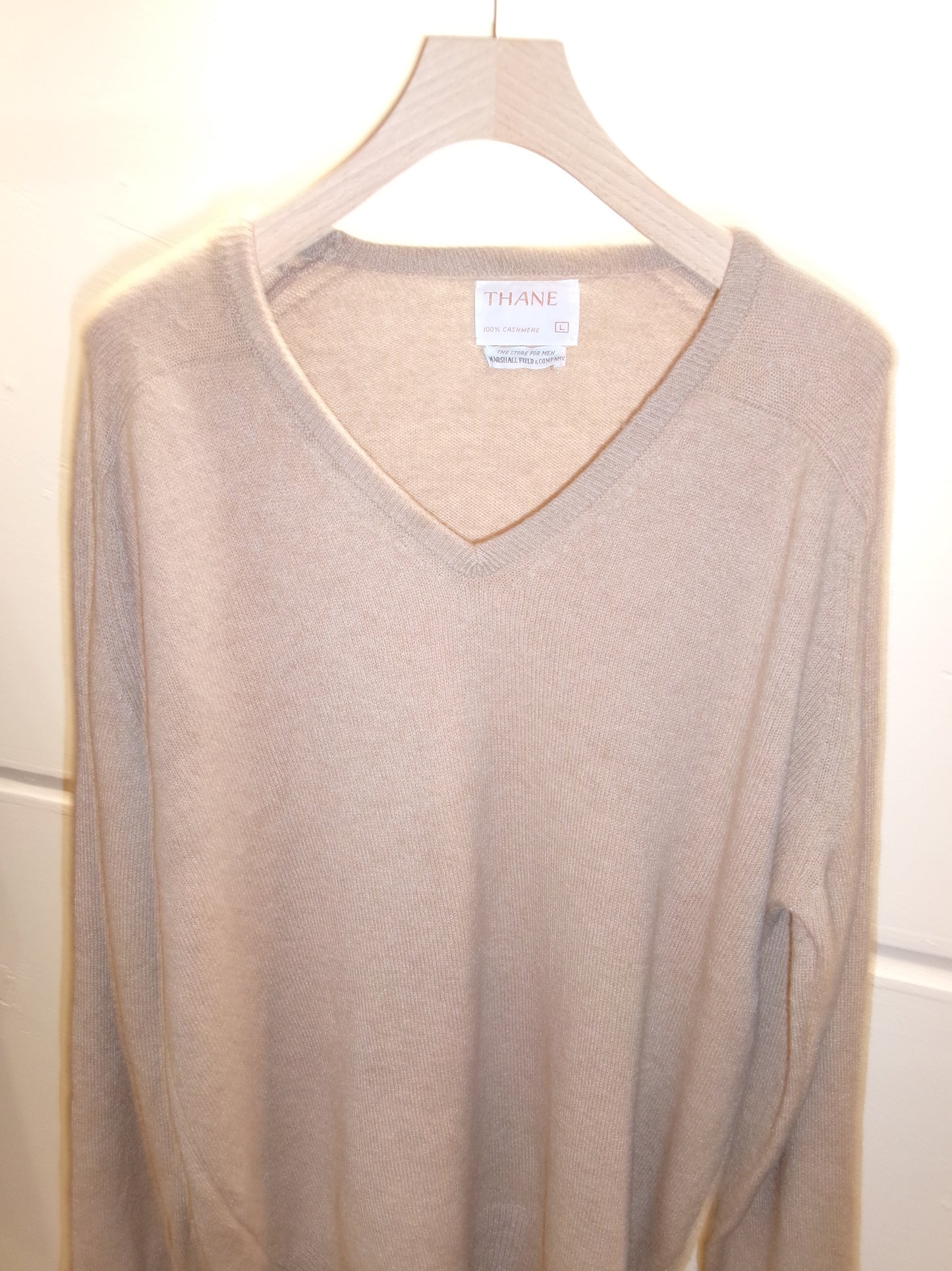 Beige cashmere vintage knit
