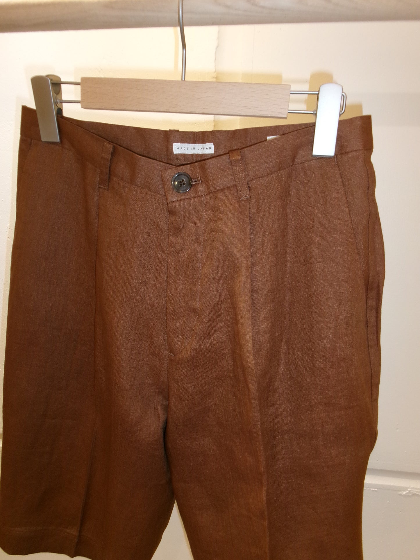 FUJI LINEN ONE TUCK SHORTS -Brown- Men