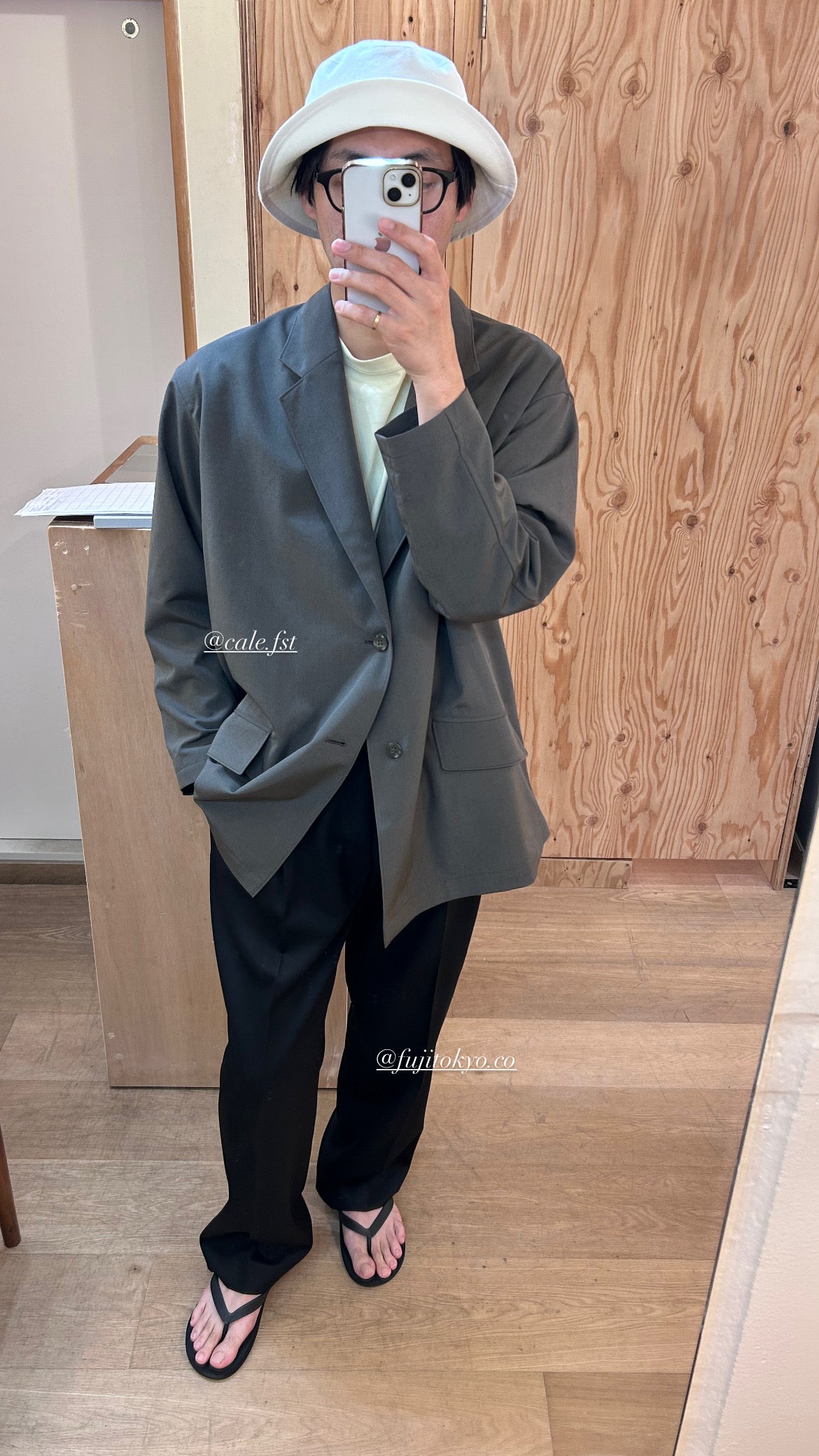 FUJI WOOL TWO TUCK SLACKS