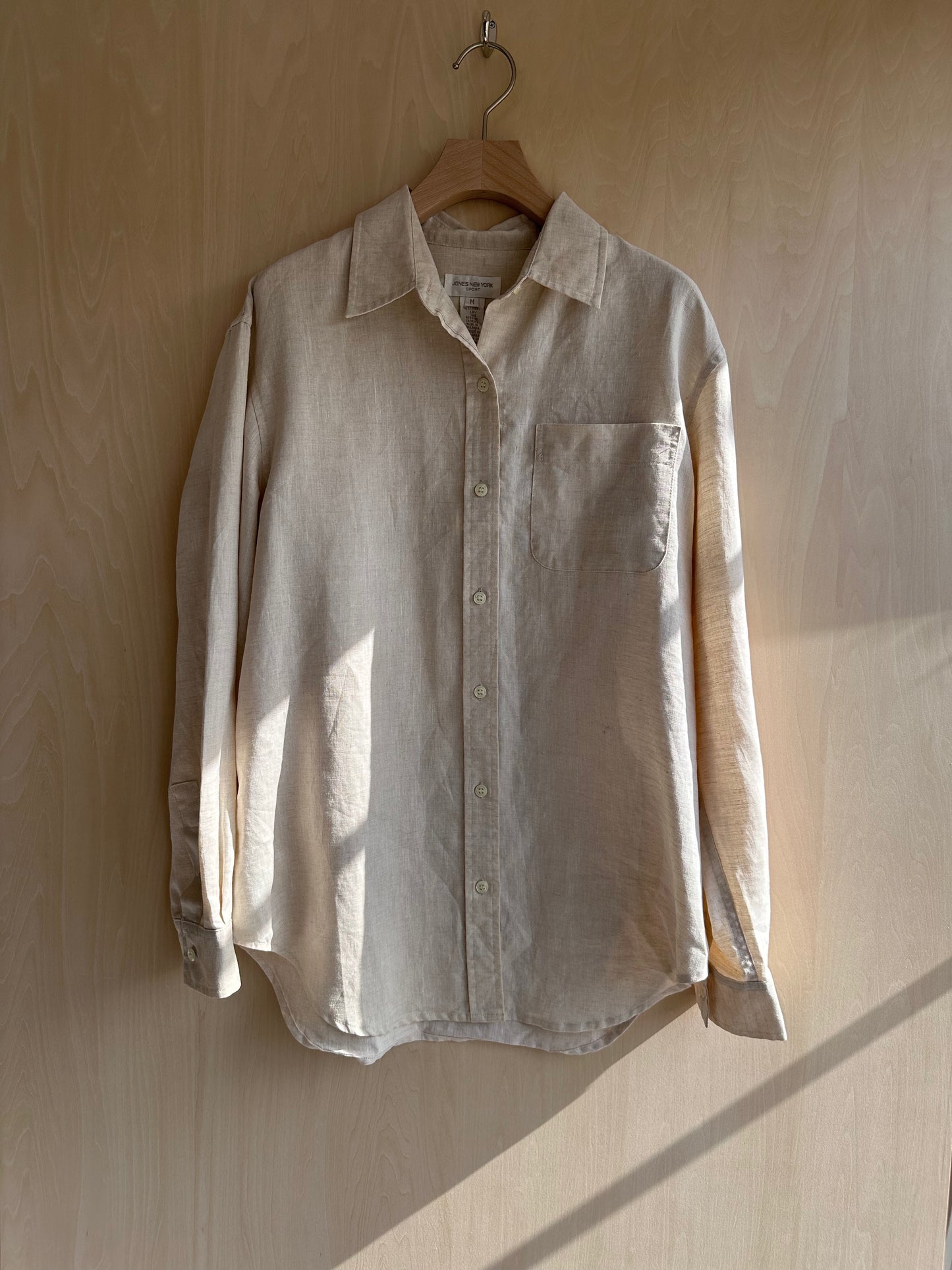 リネンベージュ シャツ