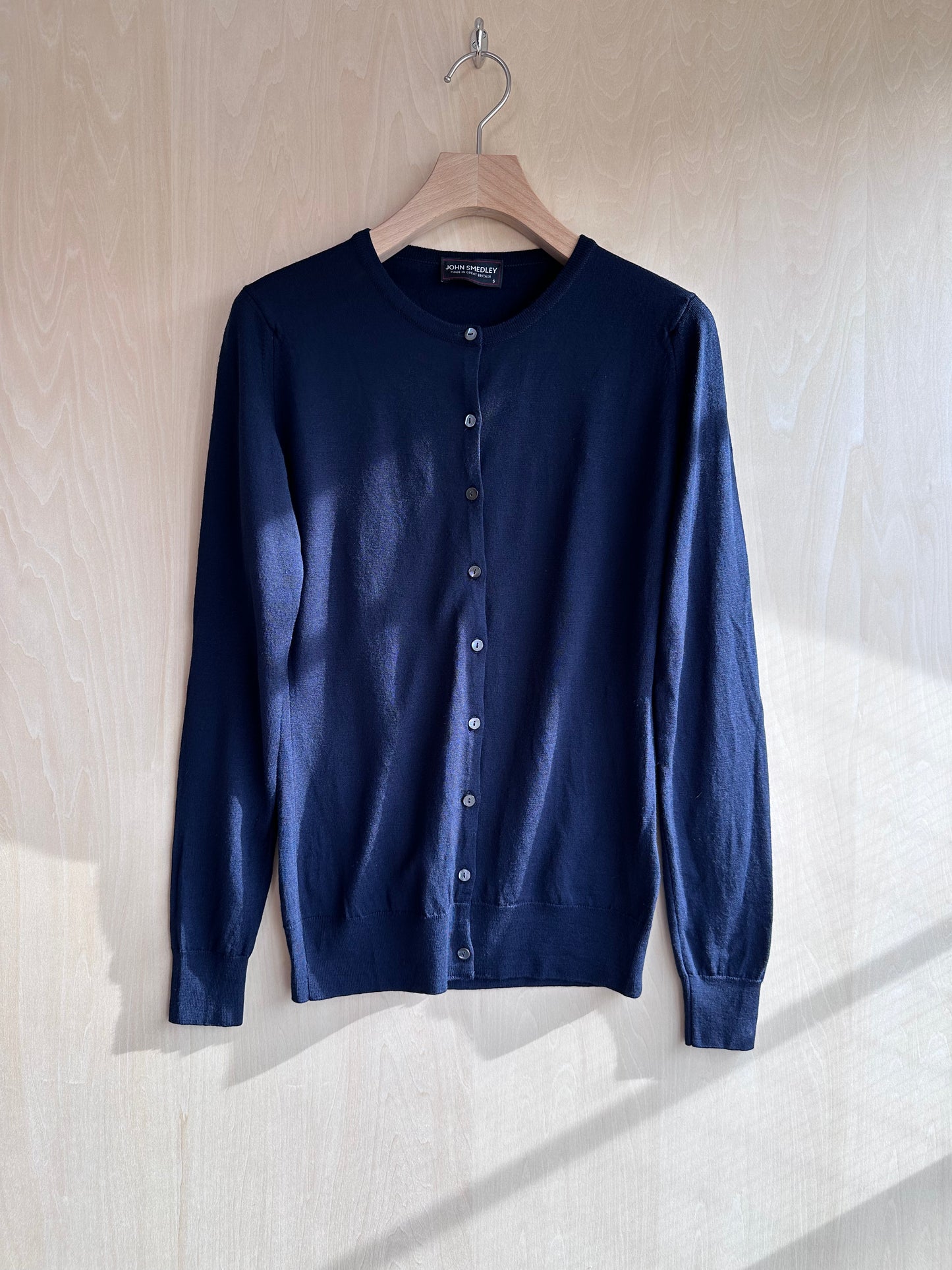 JOHN SMEDLEY ネイビー カーディガン