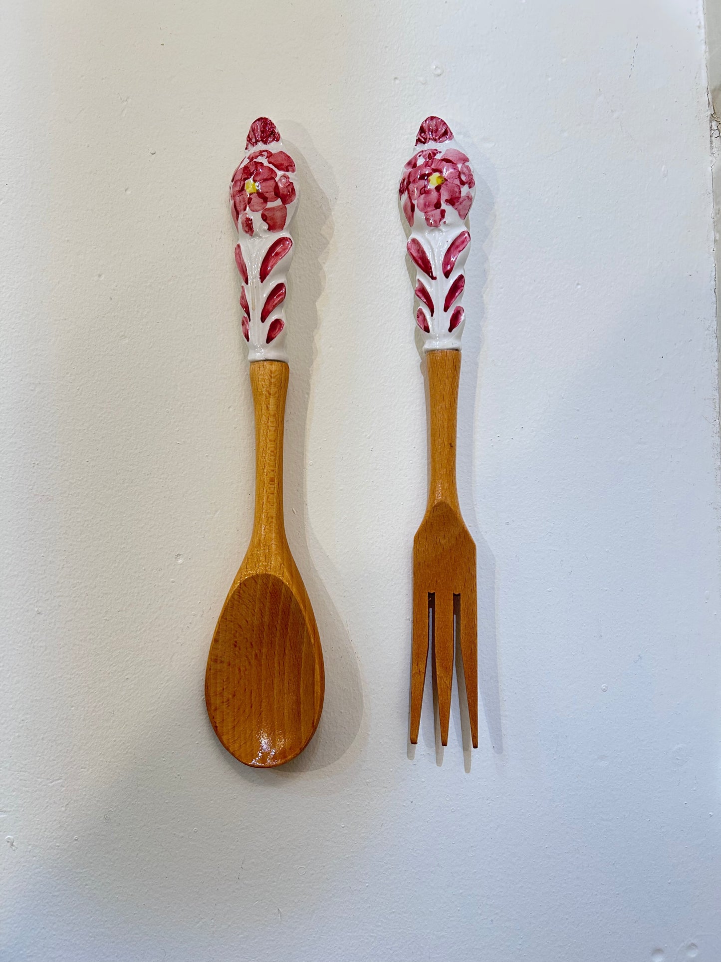 flower wood cutlery-pink-
