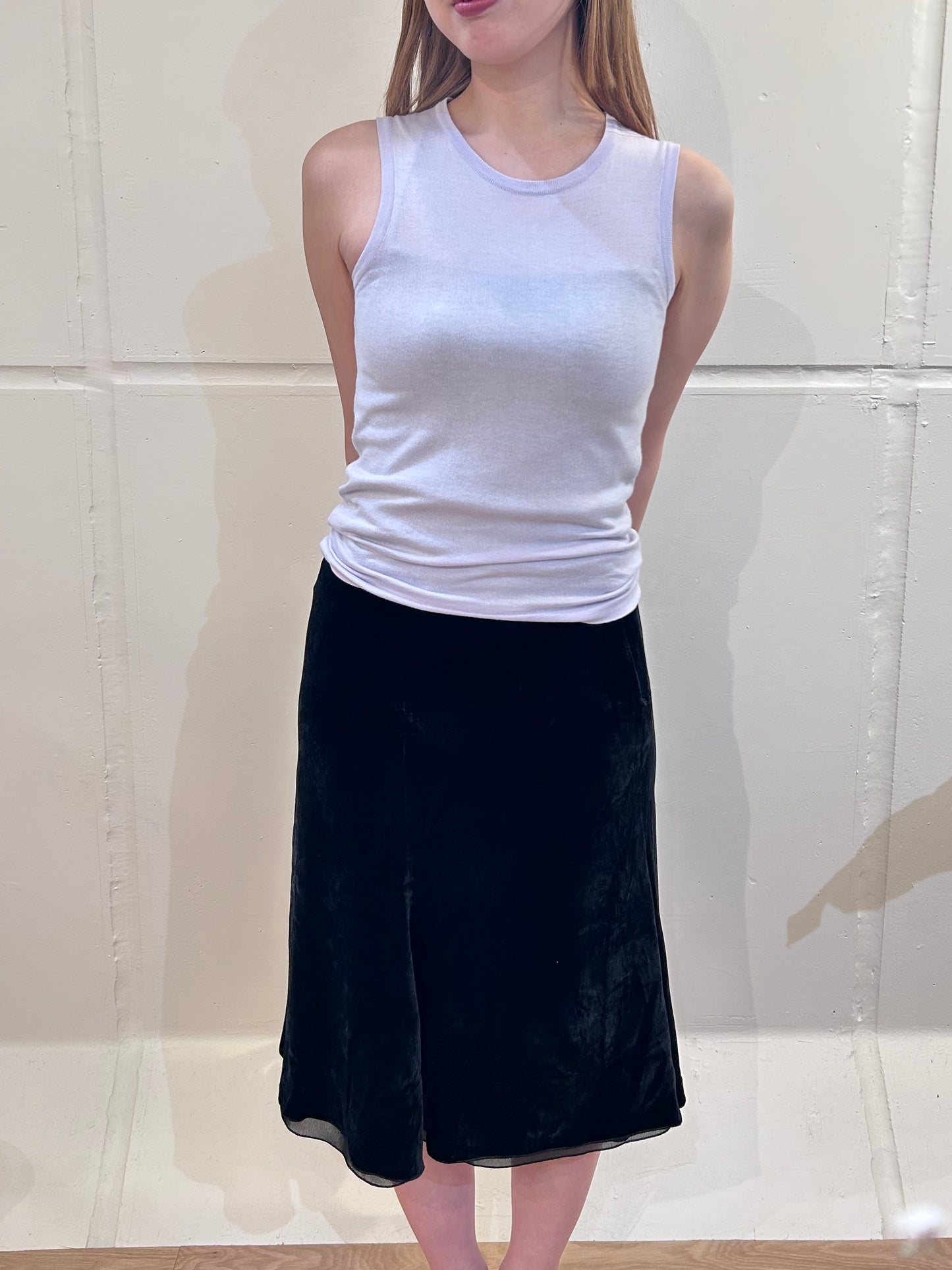 JOHN SMEDLEY Sleeveless knit