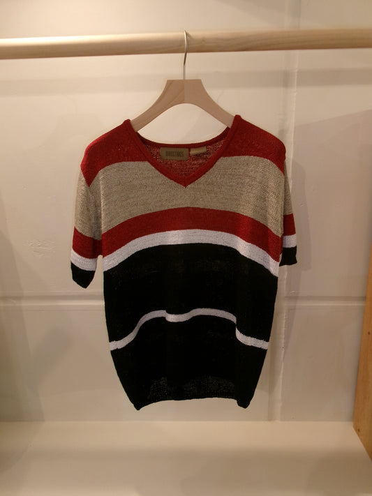 Multi-border short-sleeved knit