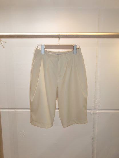 FUJI WOOL SHORTS(off white)