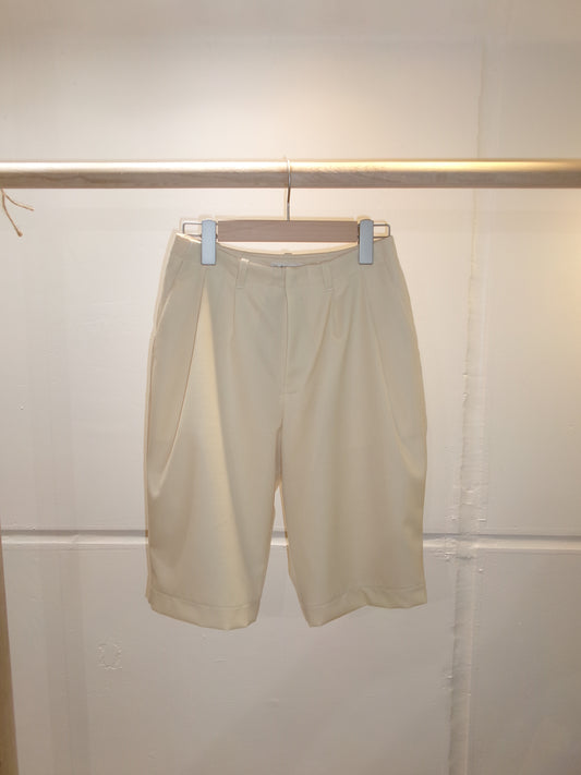 FUJI WOOL SHORTS(off white)