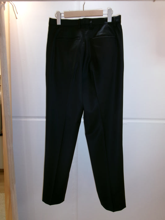 FUJI WOOL SILK TWO TUCK SLACKS
