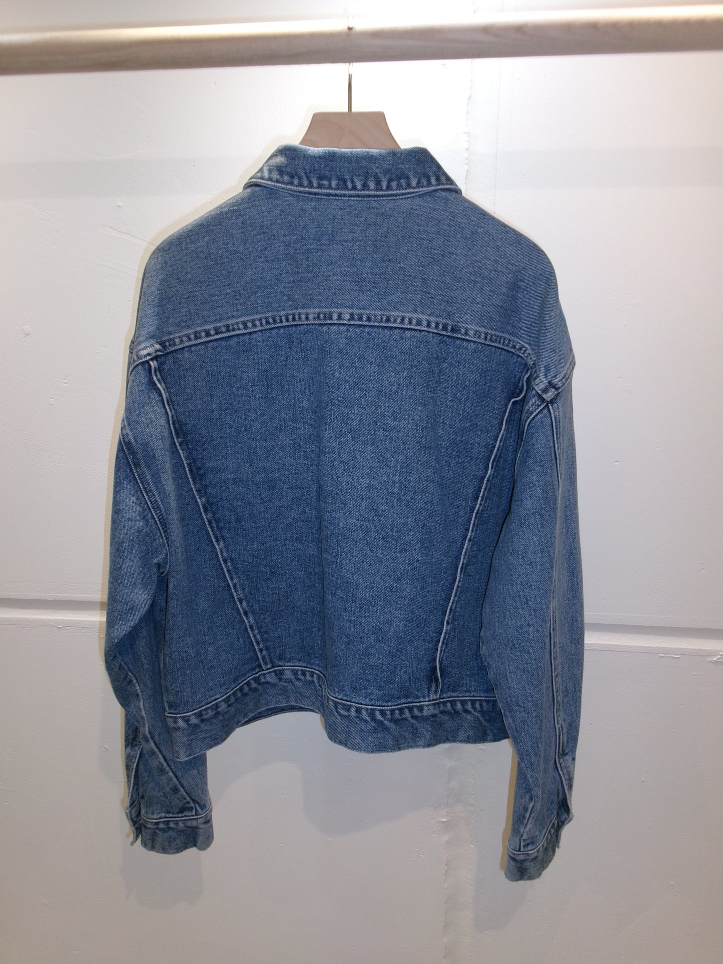 GUESS denim jacket