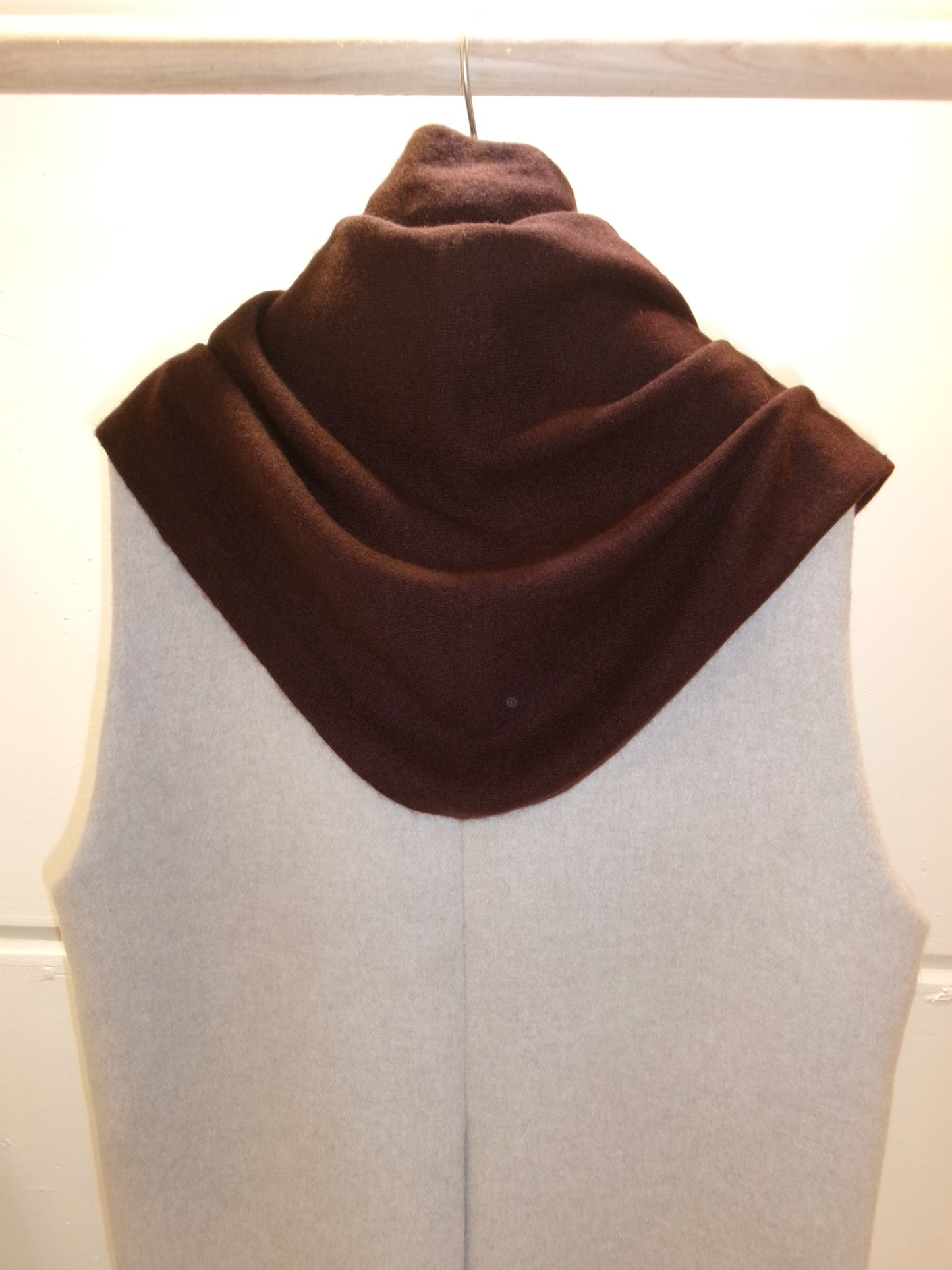 FUJI WHITE CASHMERE SCARF-BROWN-