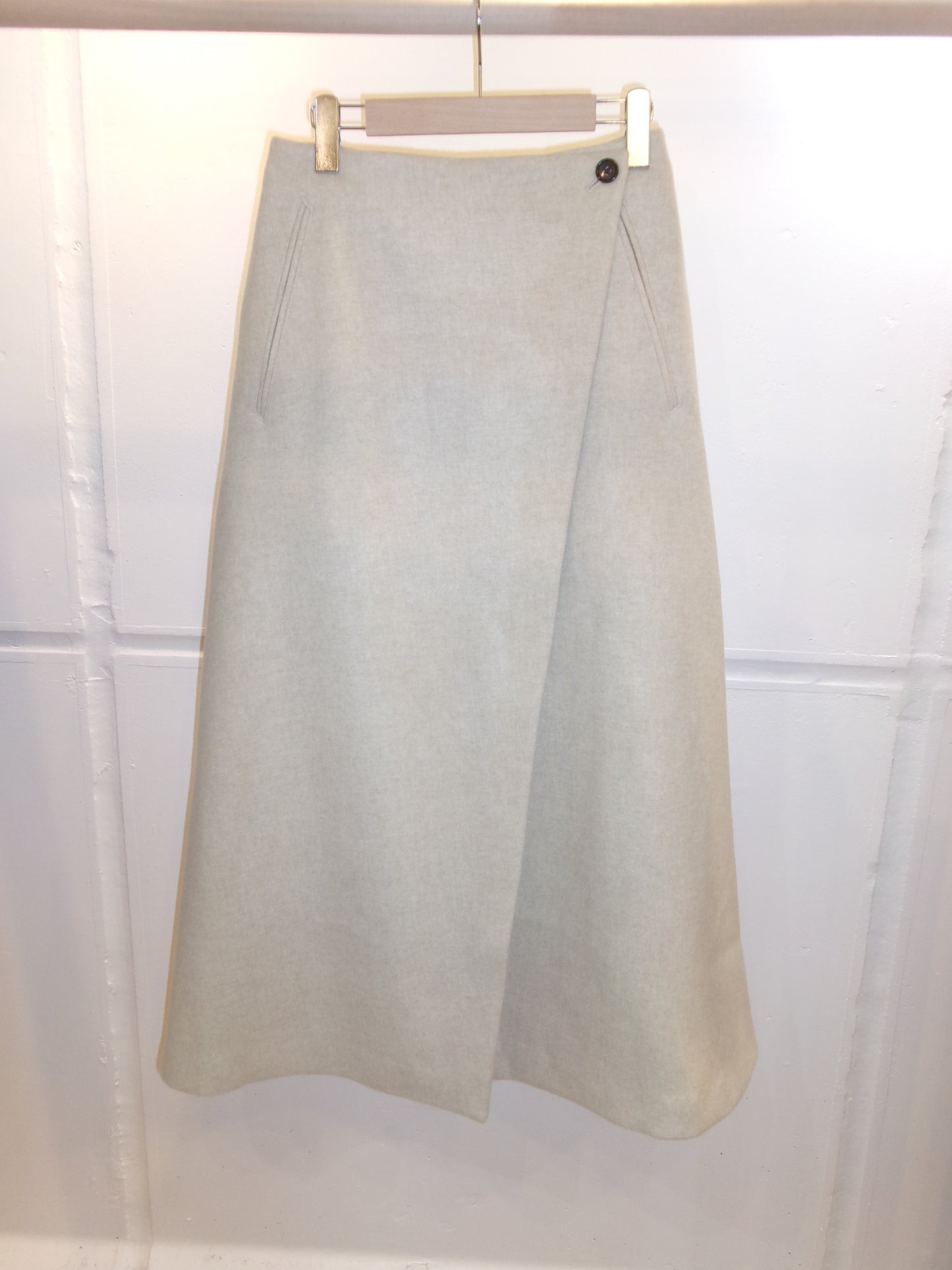 FUJI LAMBSWOOL MELTON LONG SKIRT-IVORY-