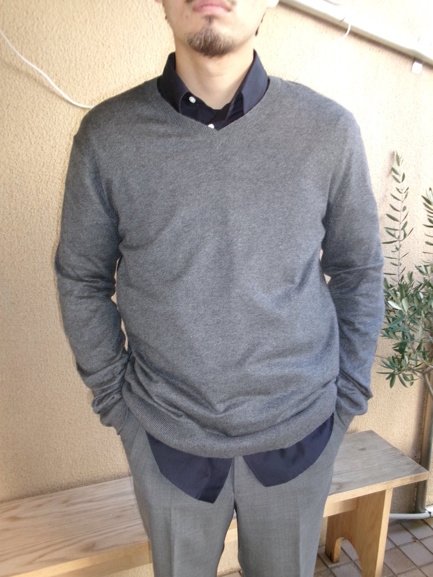 BANANA REPUBLIC gray knit