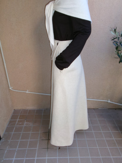 FUJI LAMBSWOOL MELTON LONG SKIRT-IVORY-