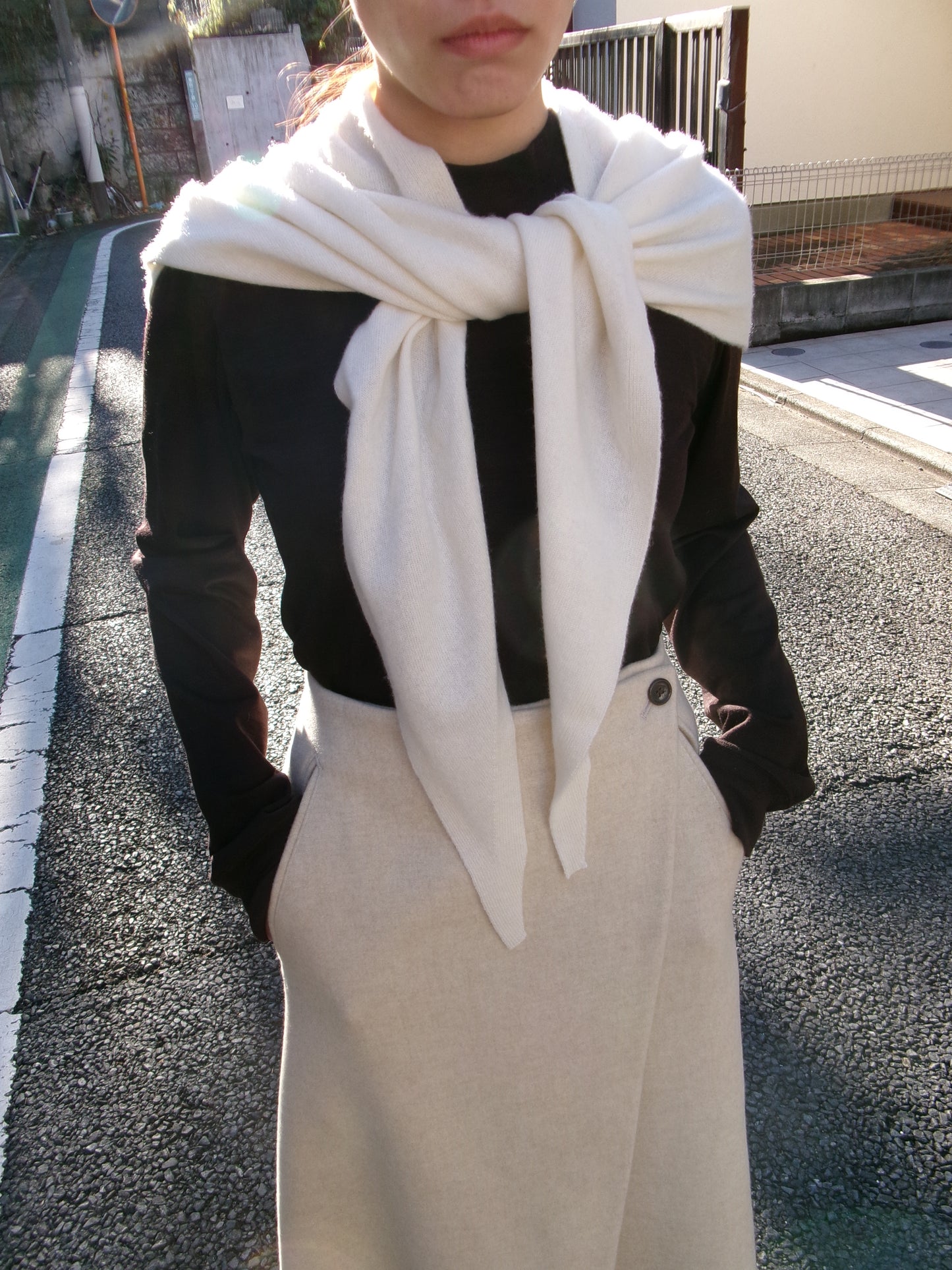 FUJI WHITE CASHMERE SCARF-WHITE-