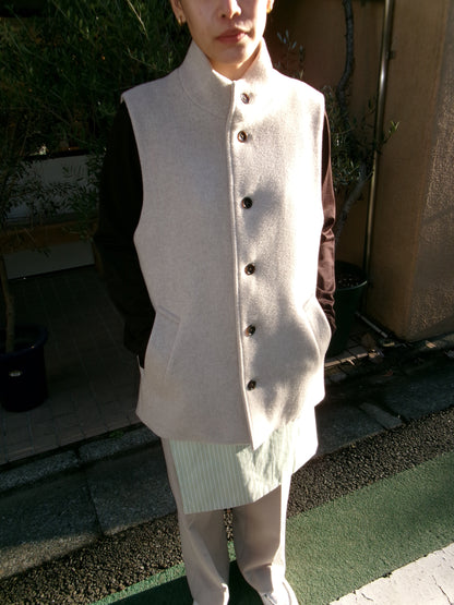 FUJI LAMBSWOOL MELTON STAND COLLAR GILET(OFF WHITE)-femme-