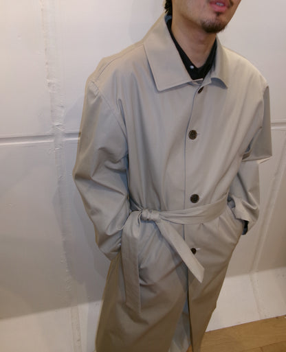 FUJI STAINCOLLAR BELTED COAT
