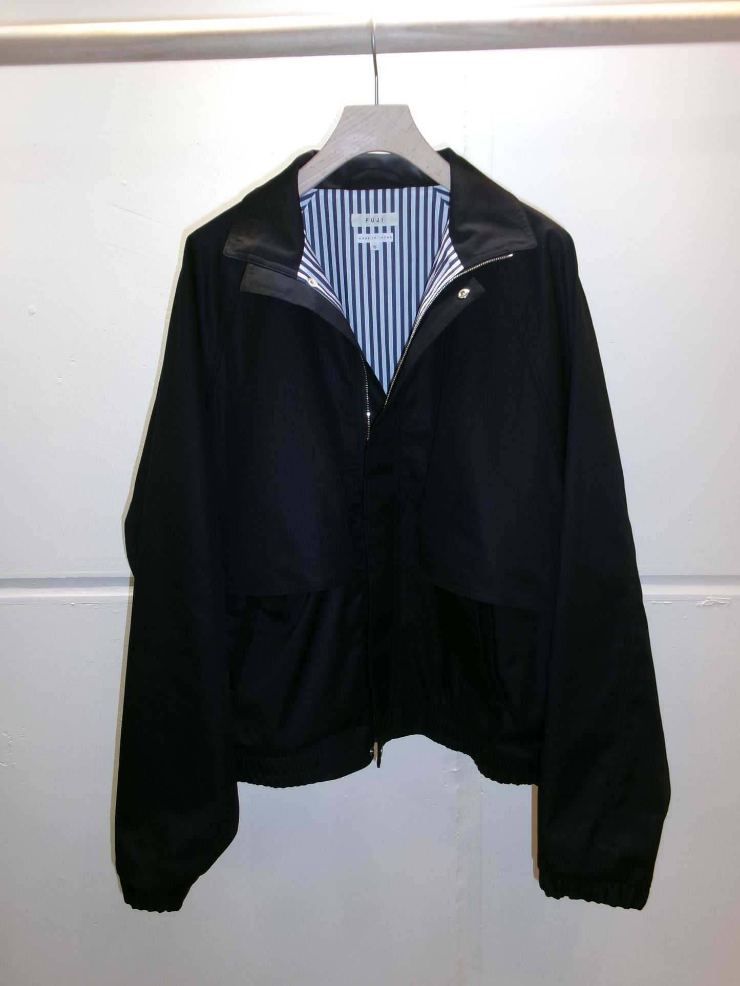 FUJI COTTON RAGLAN MOUNTAIN JACKET-BLACK-