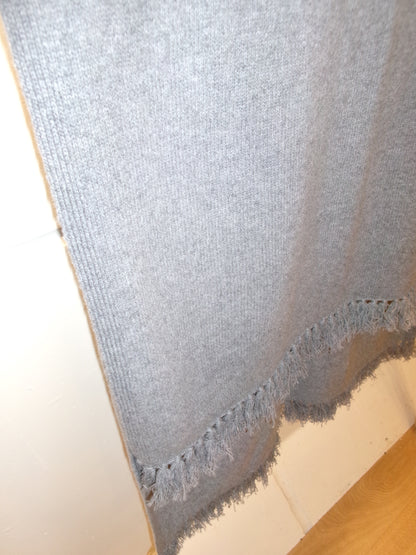 FUJI WHITE CASHMERE STALL-GRAY-