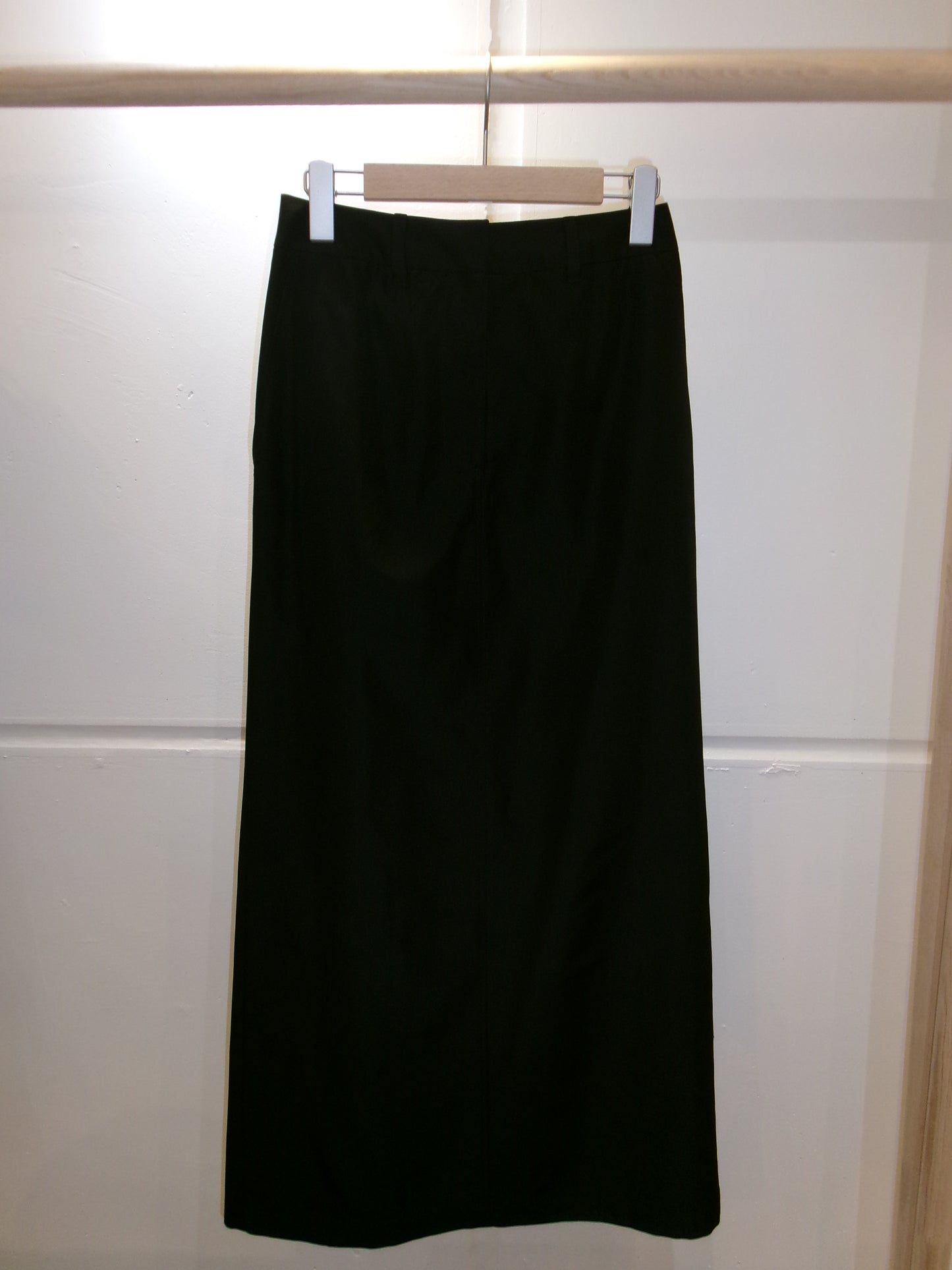 Ernie Palo Silk Long Skirt -Black-