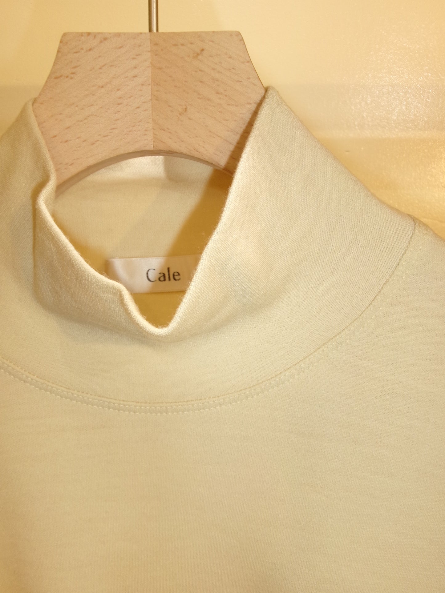 Cale Wool Mock Turtleneck Long Sleeve  -Yellow-