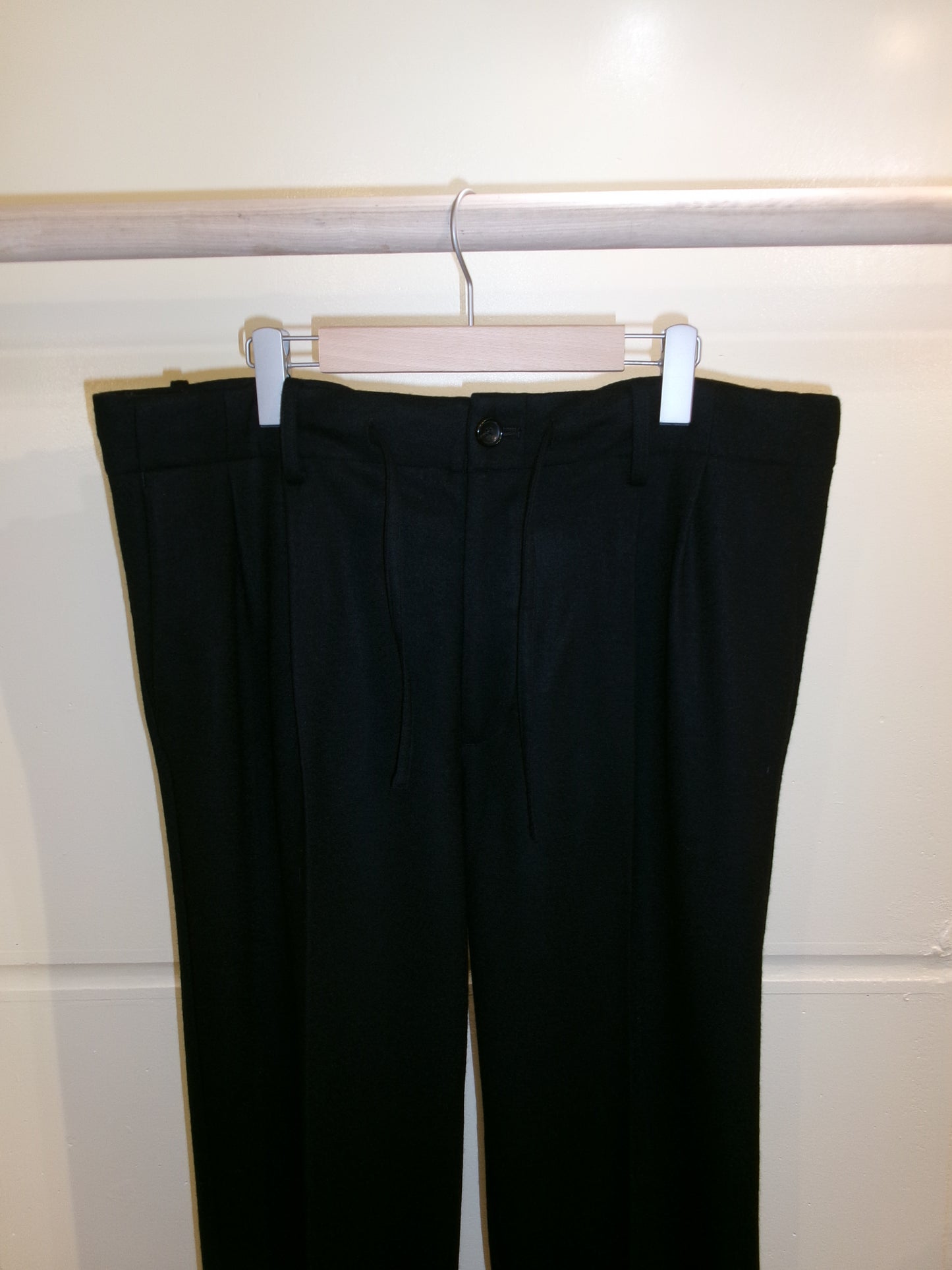 FUJI WOOL BELTLESS CORDED PANTS -Black-
