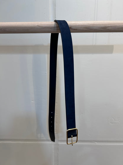 Cale Cow hide reversible belt -Navy-