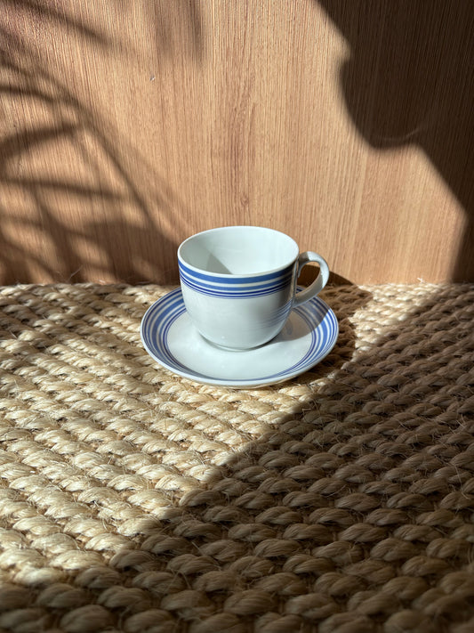 blue line teacup