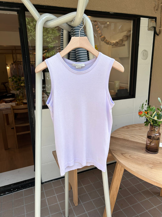 JOHN SMEDLEY　Sleeveless knit