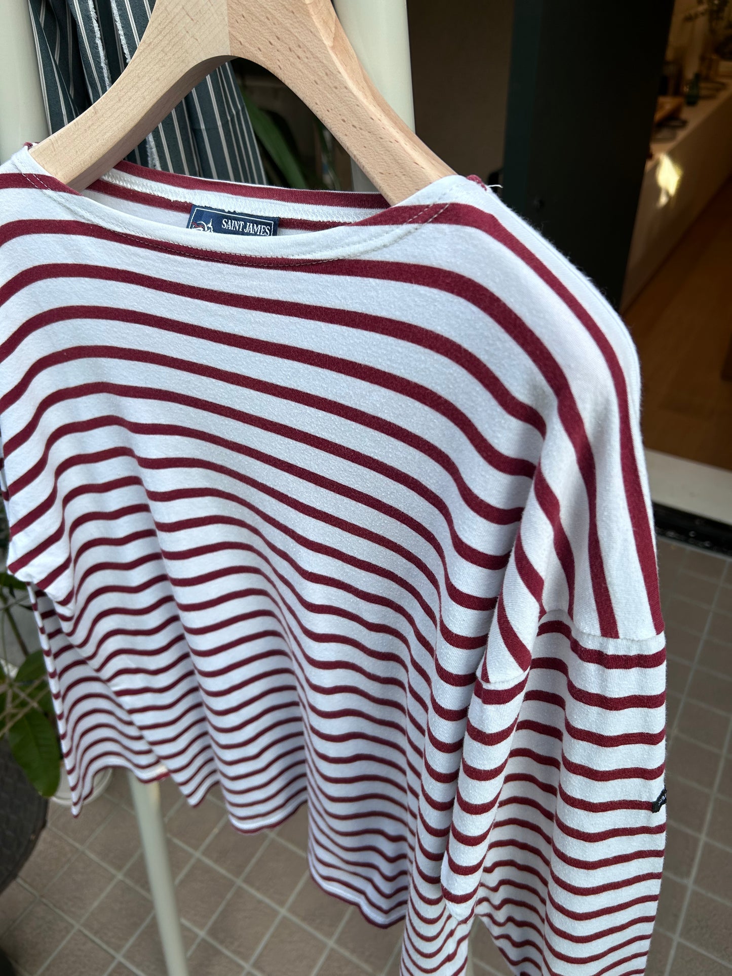saint james Border T